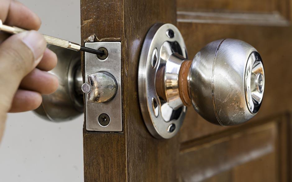 serrures portes Houilles